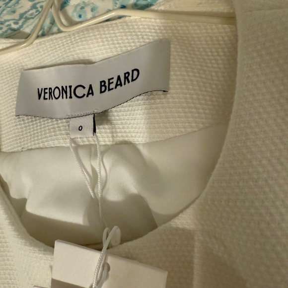 Tamara white vest Veronica beard - Picture 4 of 8